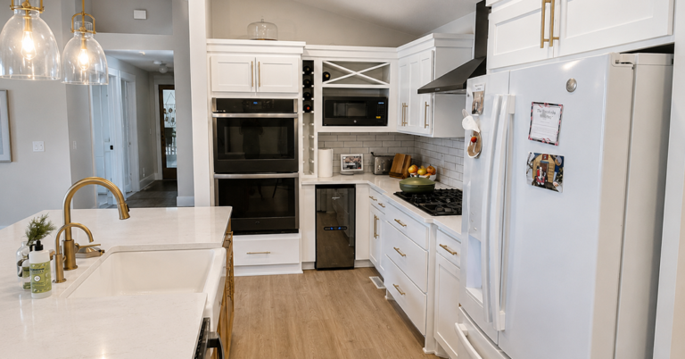 After of the dark kitchen in Ramsey